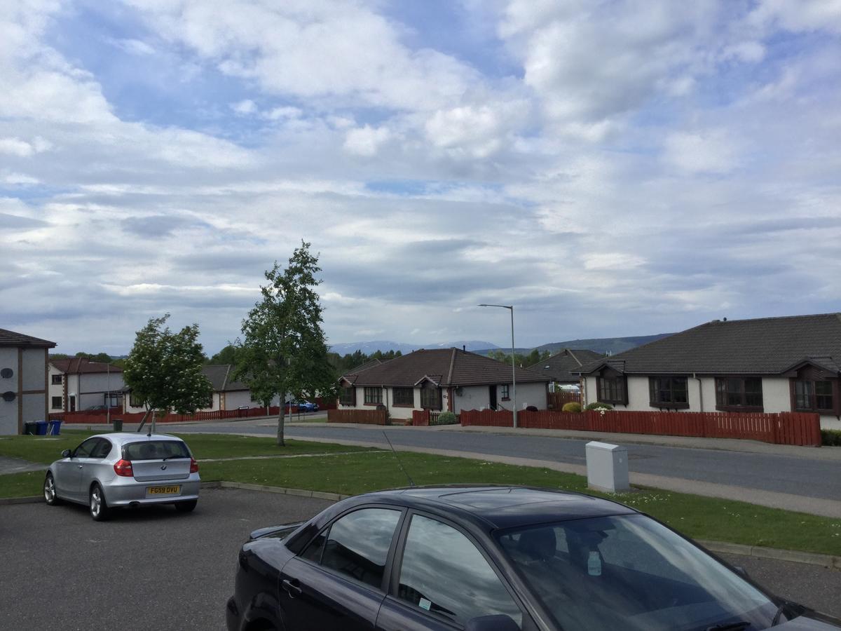 One-Bedroom Apartment - Wyvis Free Parking Inverness Extérieur photo
